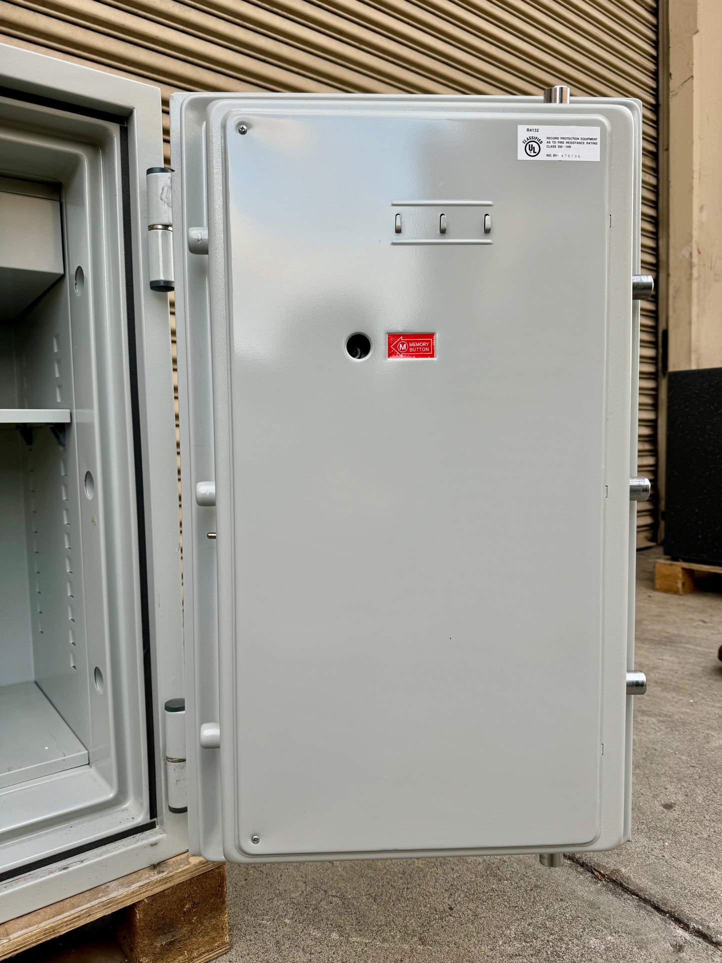 Sentry S6770 - California Safe & Lock