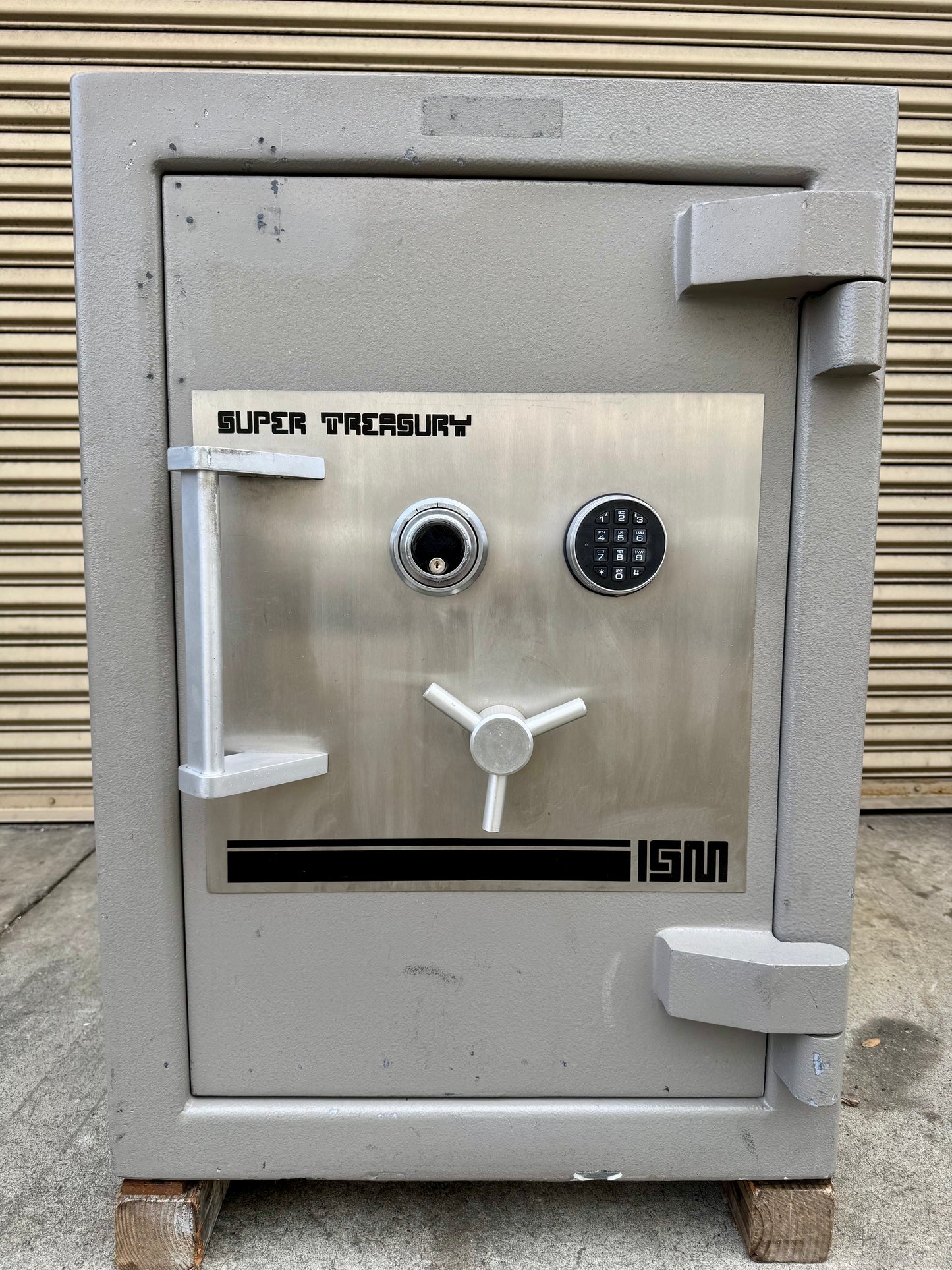 ISM Super Treasury TRTL-30x6 - California Safe & Lock