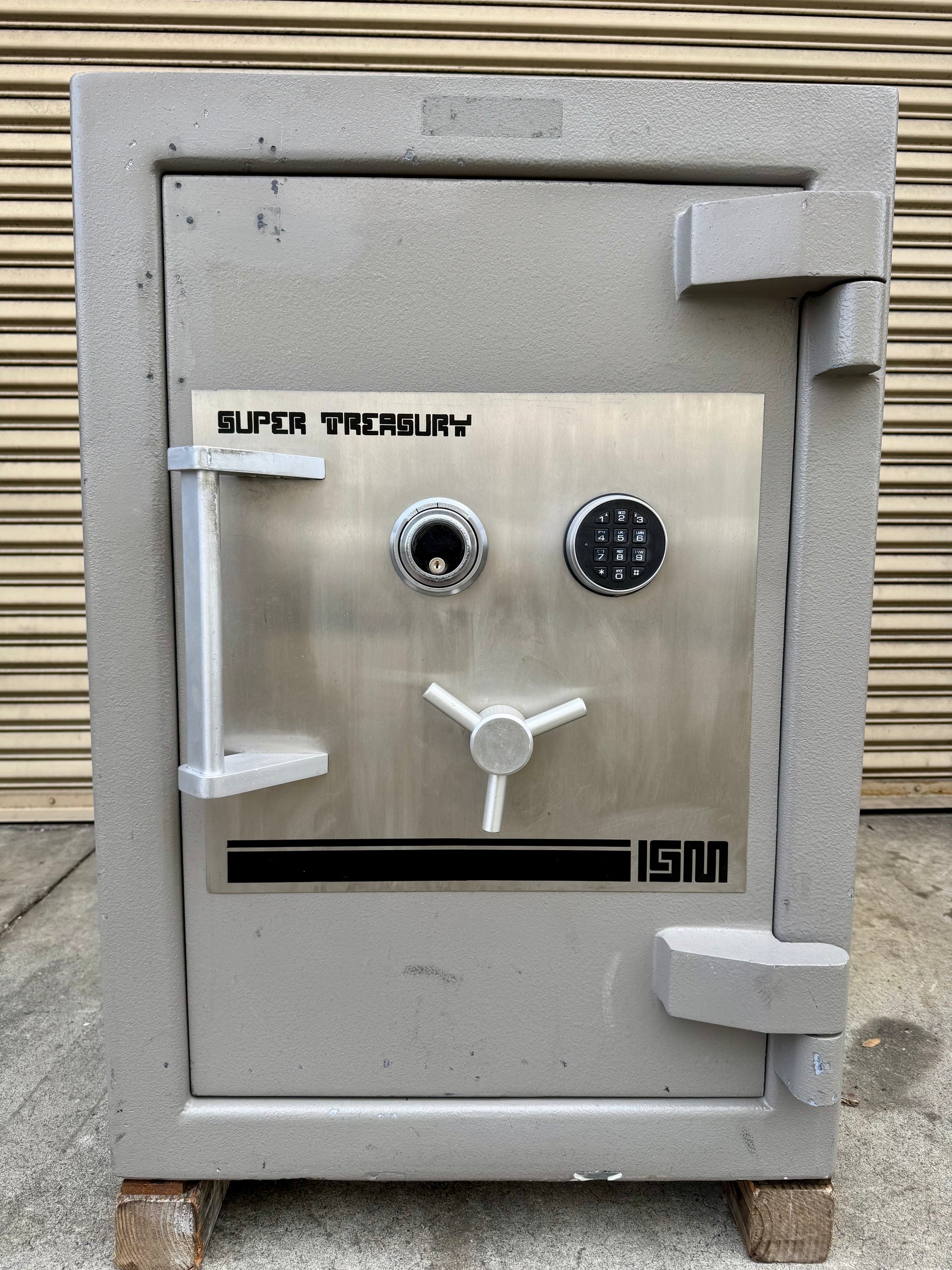 ISM Super Treasury TRTL-30x6 - California Safe & Lock