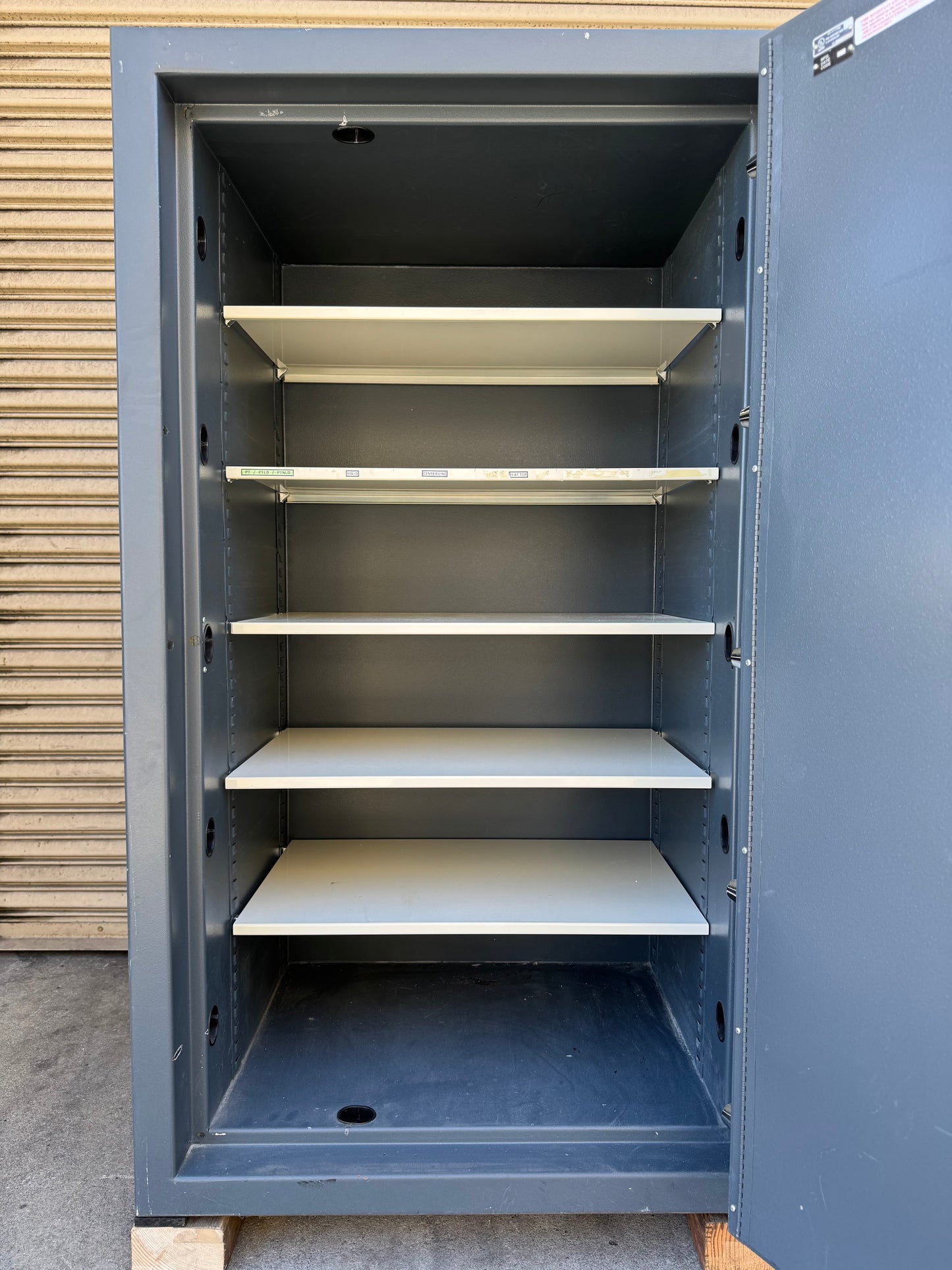 AmVault 6032 TL-30 Jewelry Safe